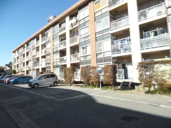 ��ʌ��z�J�s�܎R�̒��Ã}���V�����̌��n�O�ώʐ^